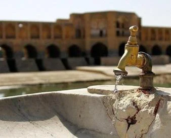 مصرف کاهش نیابد ؛ آب قم شور می شود