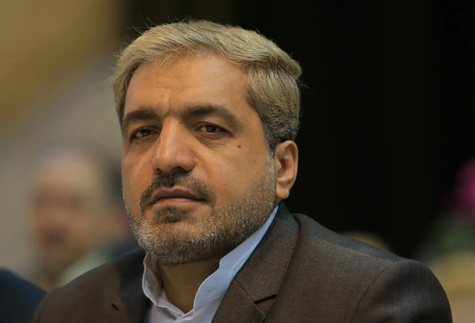 تاریخ شفاهی گنجینه‌ای برای بقای انقلاب است