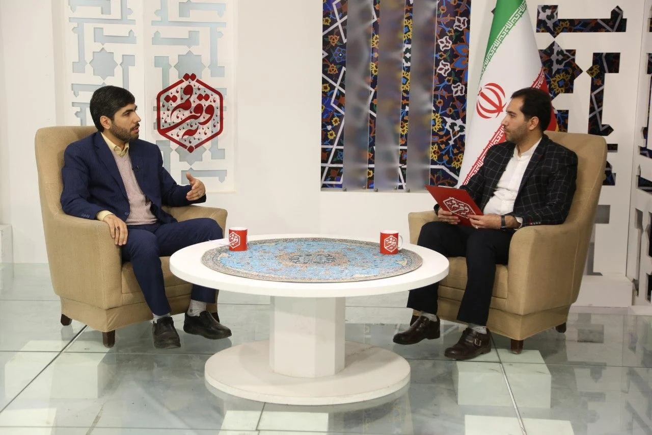 گفت‌وگوی به وقت قم با میثم لطیفی