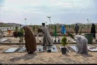 برگزاری آئین گرامیداشت درگذشتگان ویروس کرونا در بهشت معصومه (س) قم به روایت تصویر