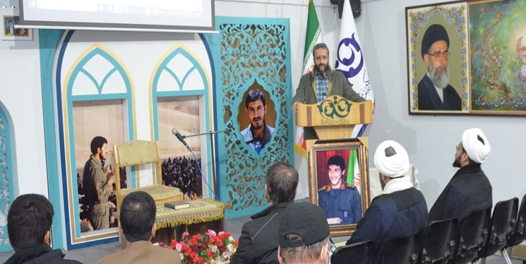 فعالان مردمی جهاد و شهادت در خانه موزه شهیدان زین‌الدین قم گردهم آمدند