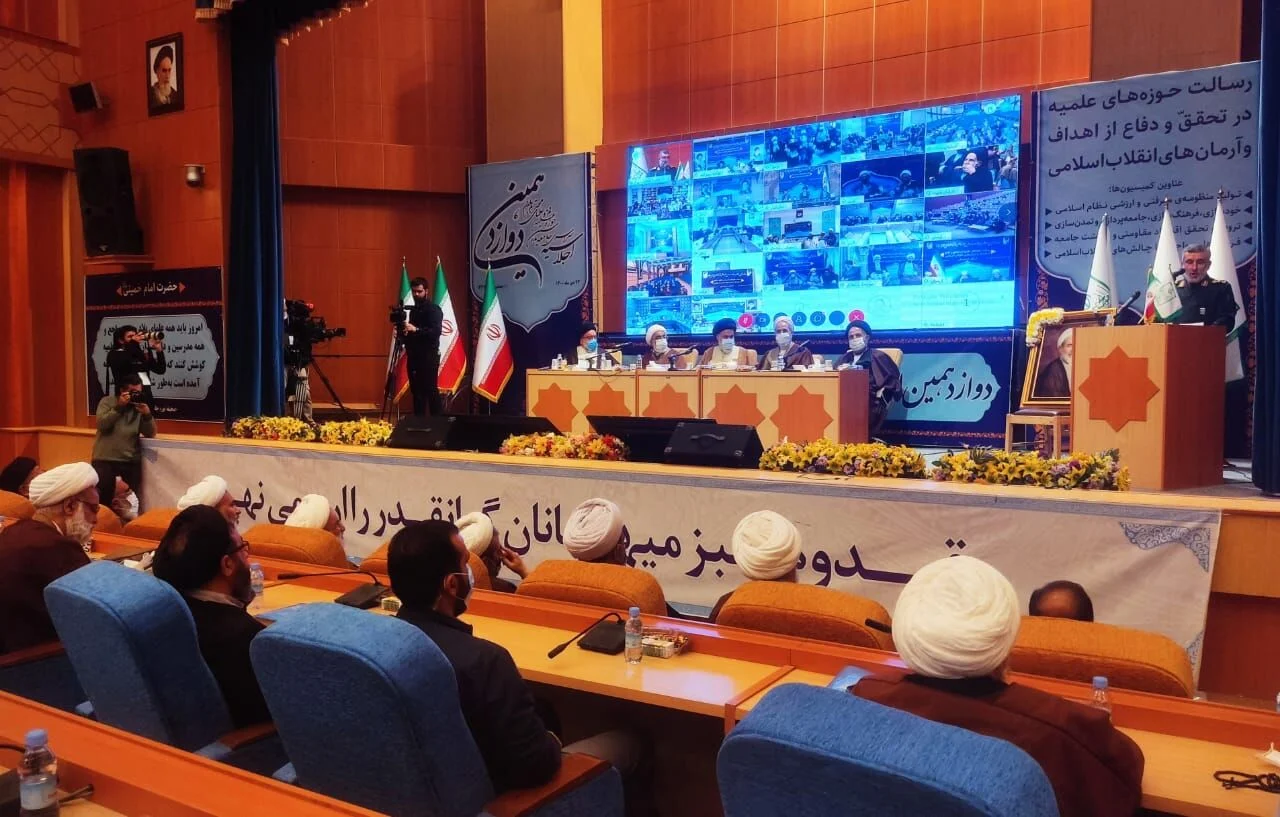 ایران با موتورهای ارزان، ماهواره به فضا پرتاب می کند