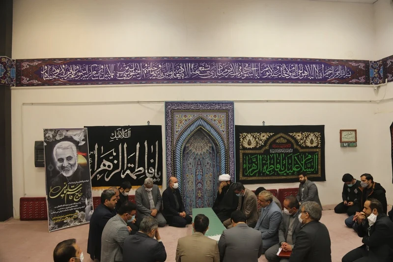 فرهنگ ایثار و شهادت باید در دانشگاه‌ها و مراکز آموزش عالی گسترش یابد