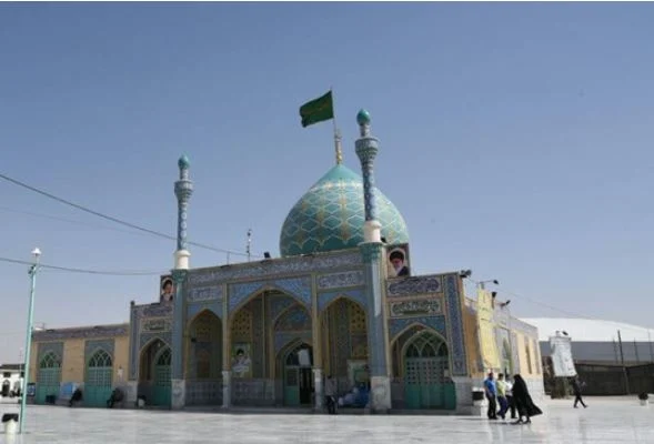 ویزیت رایگان پزشکان عمومی و متخصص در آستان مقدس امامزاده سیدعلی(ع) قم