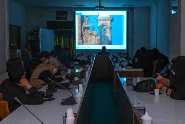 کارگاه آموزش عکاسی معماری در قم برگزار شد