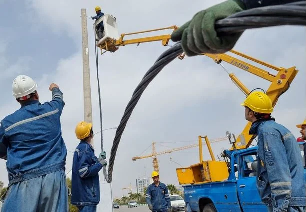 برق ایستگاه‌های صلواتی بلوار پیامبر اعظم قم به مناسبت نیمه شعبان تامین شد