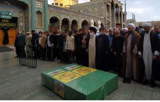 مراسم تشییع دو شهید مدافع حرم «زینبیون» در قم
