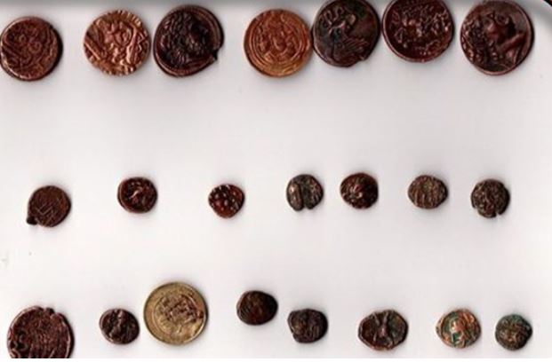 کشف سکه های عتیقه در قم