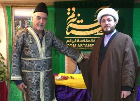 لباس سنتی خادمان حرم در دوره قاجار به موزه فاطمی اهدا شد