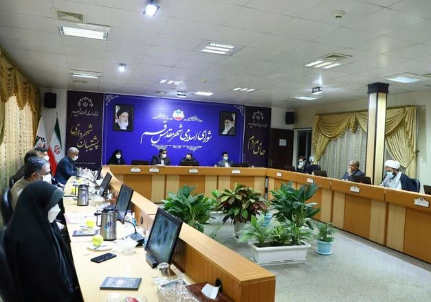 از خرید ۱۶ پله‌برقی برای راه‌اندازی مترو تا پیشنهاد خواهرخواندگی قم با شهر یزد