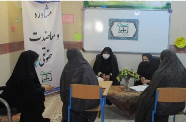 ارائه مشاوره حقوقی به زندانیان قم توسط حقوقدانان جهادگر