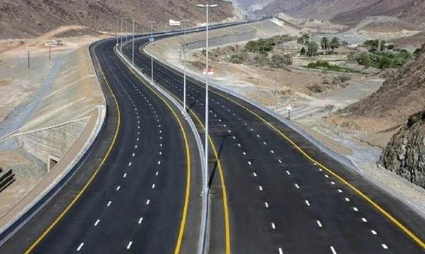 سرمایه‌گذاری ۲۴۰ میلیارد تومانی در آزادراه شهید سلیمانی