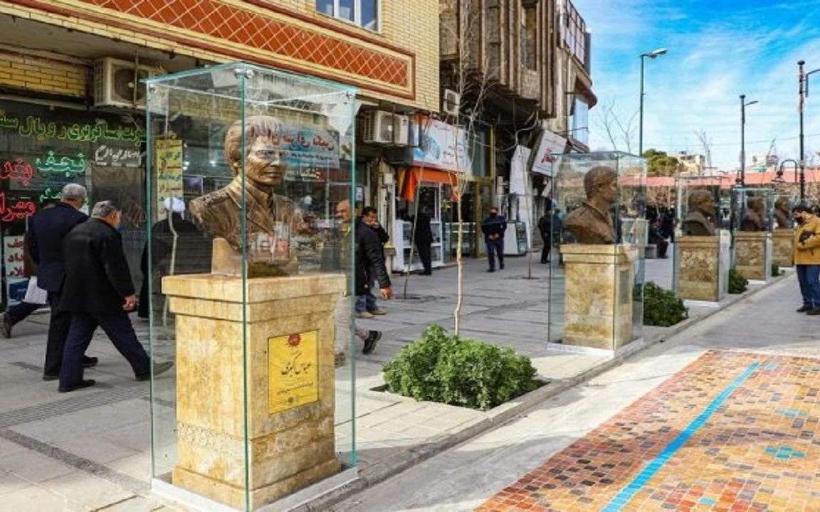 نخستین پیاده‌ رو پیوسته در قم اجرا می‌شود