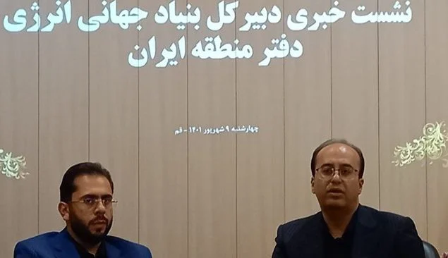 تلاش دانش‌بنیان‌ها برای تولید آب از هوا در قم