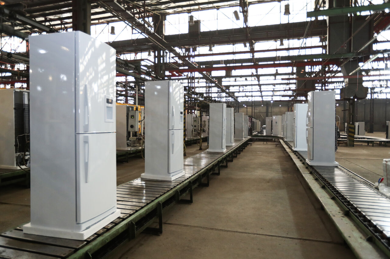 ۱۹۰ هزار دستگاه یخچال و فریزر امسال در قم تولید می‌شود