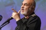 مداخلان در امور داخلی ایران به قصرهای شیشه‌ای خود پناه ببرند