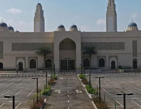 بزرگترین مسجد شیعیان در عمان افتتاح شد