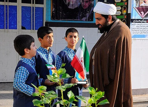 اعزام ۵۷ مبلغ به مدارس استان قم در ایام فاطمیه