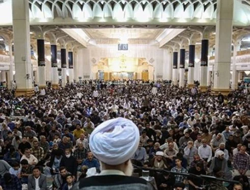 بزرگداشت سالروز قیام ۱۹ دی در حرم قم برگزار می‌شود