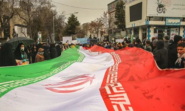 حضور مردم روستای جنت آباد قم در راهپیمایی ۲۲ بهمن ۱۴۰۱