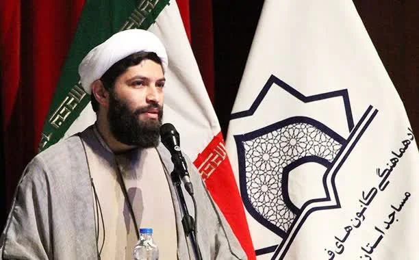 تشکیل هیئت اندیشه ورز کانون های مساجد با هدف کاربردی کردن فعالیت های فرهنگی در حوزه مسجد