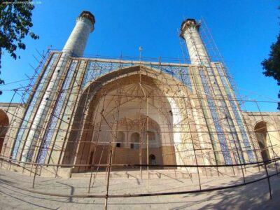 پنج مسجد با اعتبار ۹۰۰ میلیارد ریالی خیران در قم ساخته می‌شود