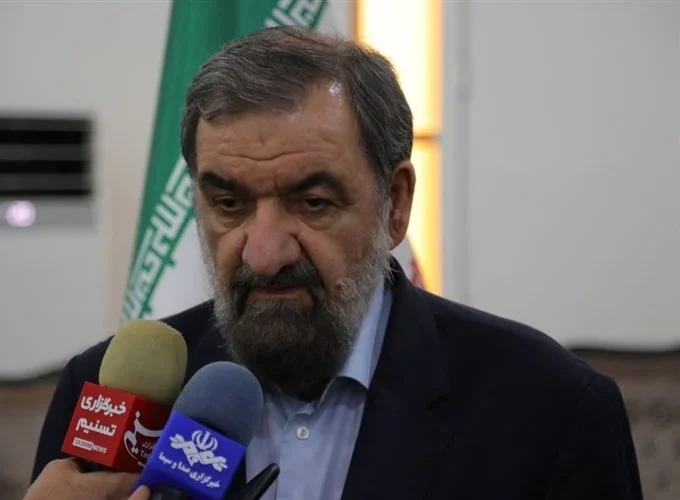 محسن رضایی: کاندیداهای جبهه انقلاب اجماع را قبول دارند