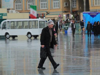 بارش باران قم را در بر می‌گیرد