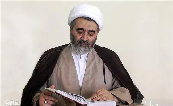 استفاده از فرصت مسابقات معارفی در قم برای معرفی تفاسیر قرآنی رهبر معظم انقلاب