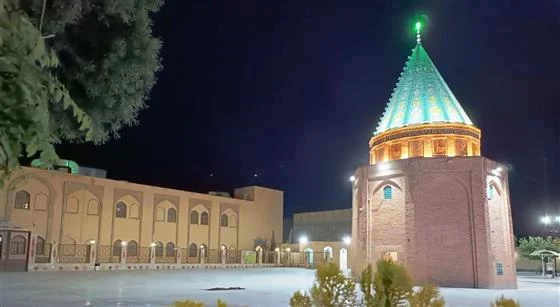 جشن میلاد امام باقر(ع) و ایستگاه صلواتی در جوار حرم امامزاده ابواحمد(ع)