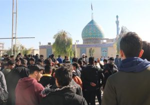 گزارش تصویری: حضور دسته عزاداری دانش آموزان در جوار آستان مقدس امامزاده سیدعلی(ع) ۰۱