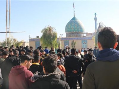 گزارش تصویری: حضور دسته عزاداری دانش آموزان در جوار آستان مقدس امامزاده سیدعلی(ع) ۰۱