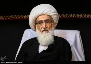 آیت الله نوری همدانی عزادار شد