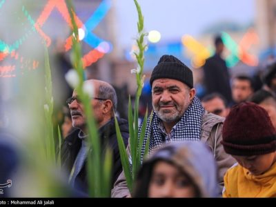 شادپیمایی خانوادگی نیمه‌شعبان در قم؛ شور انتظار تا جمکران