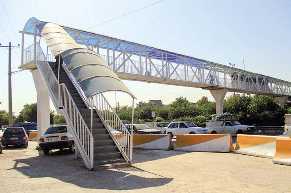 مکانیزه سازی ۱۰ پل عابر پیاده در شهر قم