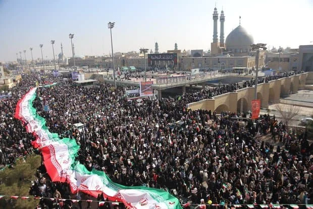 دعوت شورای اسلامی شهر قم برای حضور پرشور در راهپیمایی ۲۲ بهمن