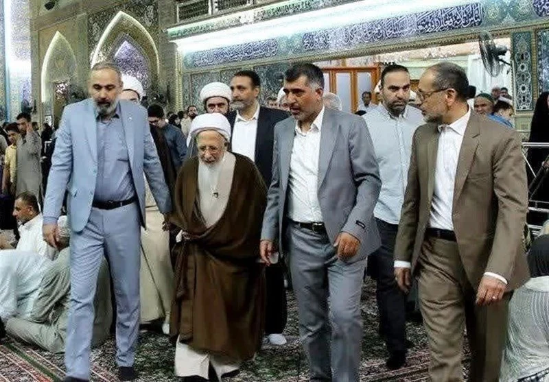 آیت‌الله جوادی آملی به زیارت حرم حضرت علی(ع) مشرف شد
