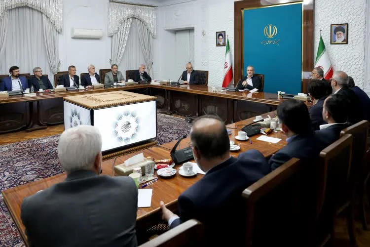 حضور سرپرست شهرداری قم در نشست کلانشهرهای کشور