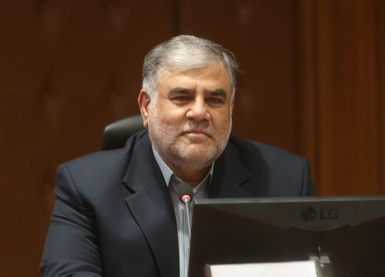 حکم شهردار قم ابلاغ شد