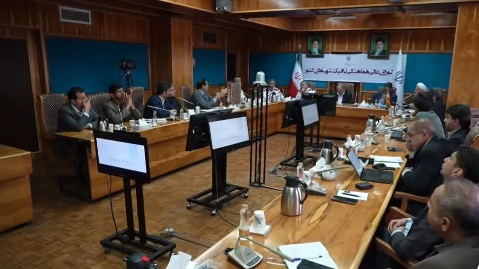 قم بدون خطوط انبوهبر آیندهای ندارد / مطالعات خط دوم مترو بهزودی آغاز میشود