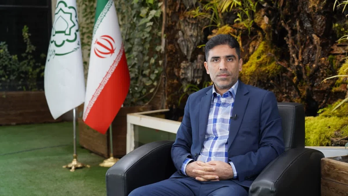 راه اندازی سامانه خورشیدی تقاطع بلوار بهشتی و خیابان مطهری