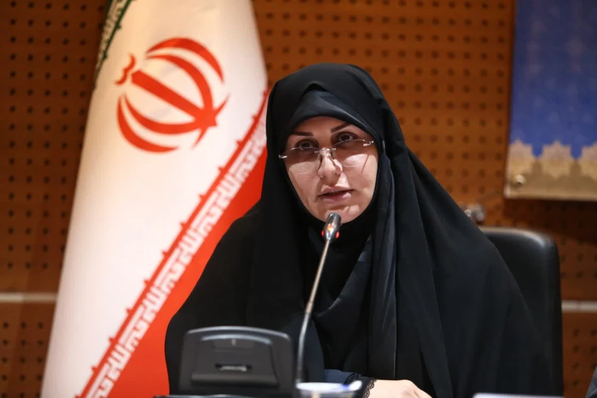 لزوم اختصاص اتوبوس با هدف تسهیل زیارت زائران اربعین در قم/ پروژه توزیع آسفالت در محوطه مدارس از اقدامات موثر شهرداری قم است