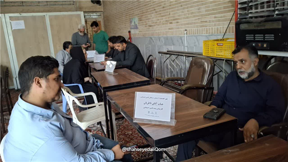 میز خدمت «مهدی یاوران» در حرم امامزاده شاه سید علی(ع) برپا شد