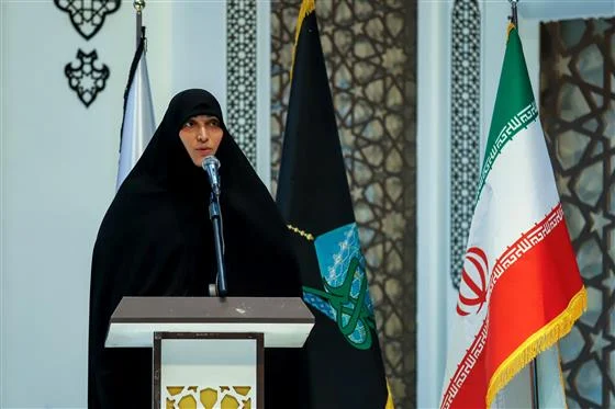 حضرت زینب(س) الگوی شناخت مسئله و کنشگری عالمانه برای زنان همه تاریخ است