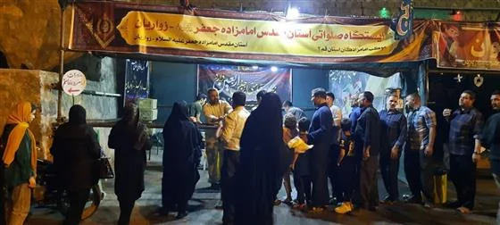 برپایی موکب اربعین در جوار حرم امامزاده جعفر(ع) زواریان