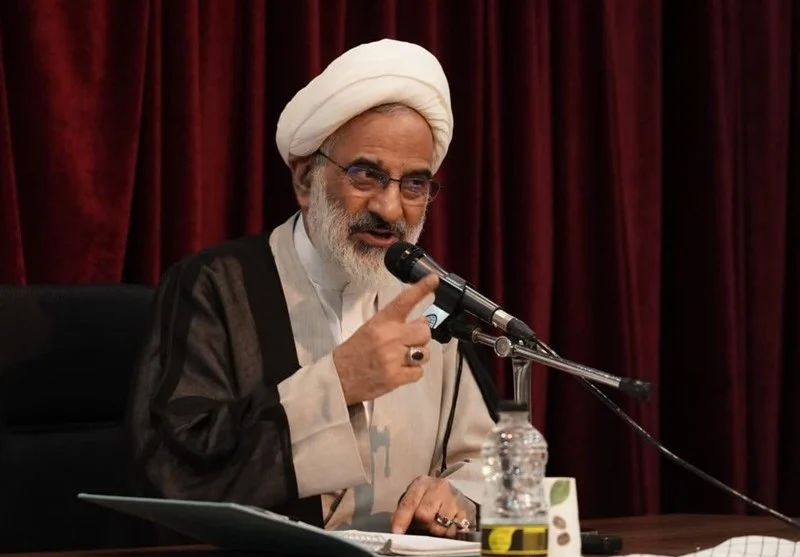 مساجد پرچمدار مبارزه با صهیونیسم و استکبار جهانی باشند