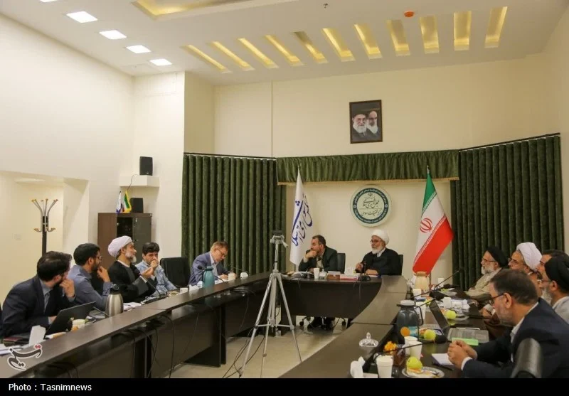 تصویب قانون “عقد سرپرستی” یک راهکار منطقی برای مقابله با سقط جنین