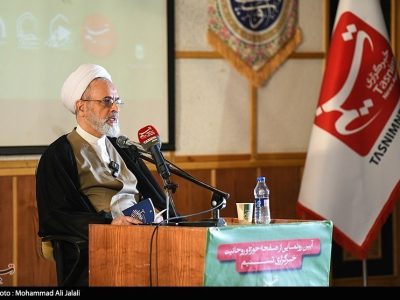 تقدیر آیت‌الله اعرافی از اقدام تسنیم در راه‌اندازی سایت ویژه حوزه و روحانیت