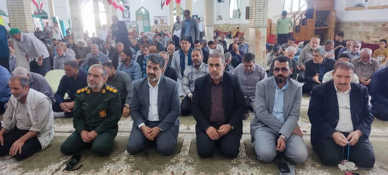 مدیرکل ورزش و جوانان قم در کنار مردم جعفرآباد