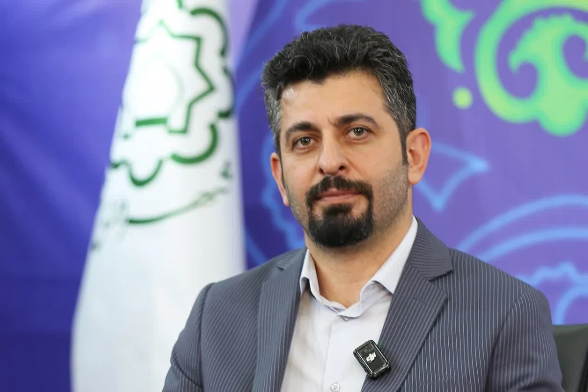 آغاز عملیات احداث تقاطع فردوسی ـ شاه‌آبادی در منطقه چهار قم با رویکرد ایمنی و روان‌سازی ترافیک
